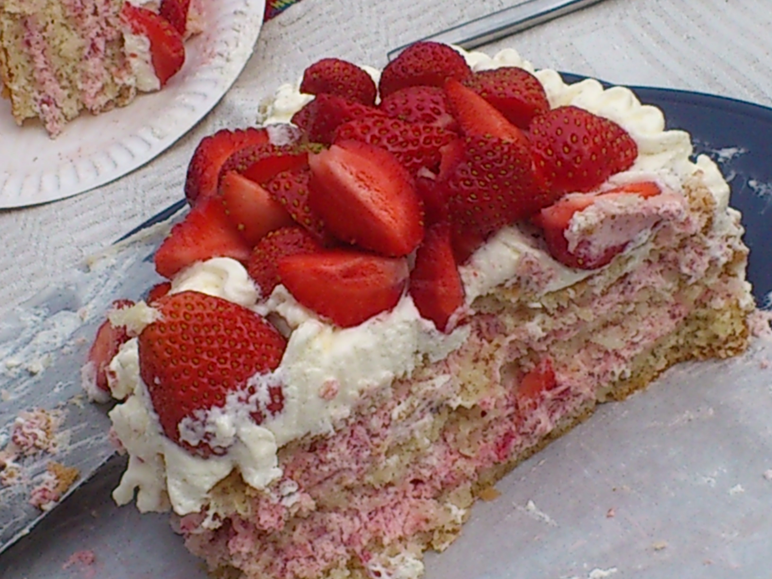 Bild Jordgubbstårta